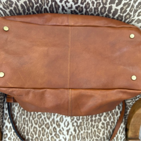 Pratesi Luggage Brown Leather Tote Bag With Crossbody Strap - Picture 9 of 12